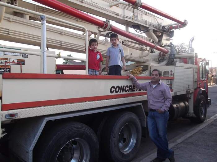 Bomba de concreto DIMAPRO con familia Castro
